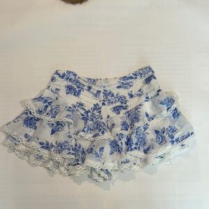 AKIRA White Skirt with Blue Floral Pattern